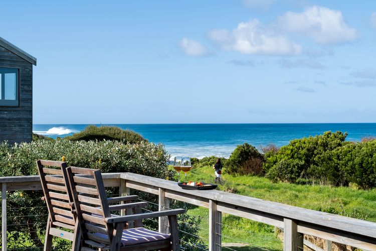 Sand & Sauna Retreat