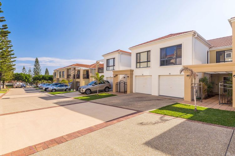 Villa 51 – The Sands Resort