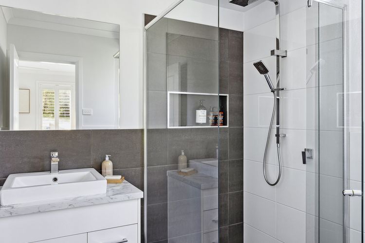 River View Beach Hub