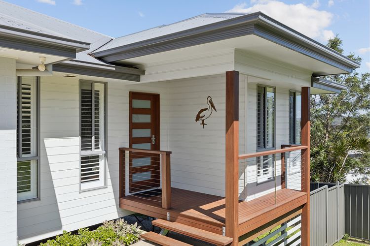 River View Beach Hub