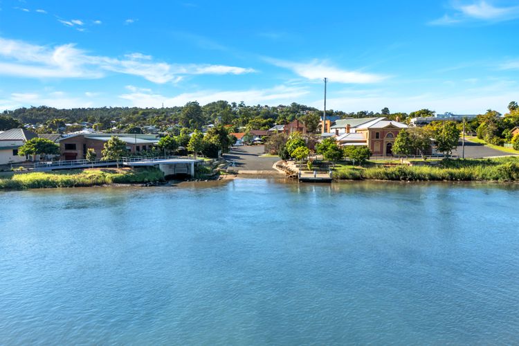 River View Beach Hub