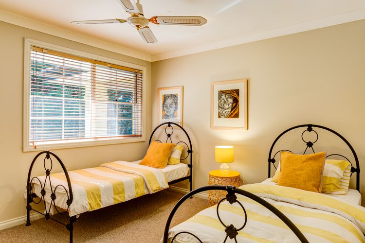 Kevalier Park, Berry