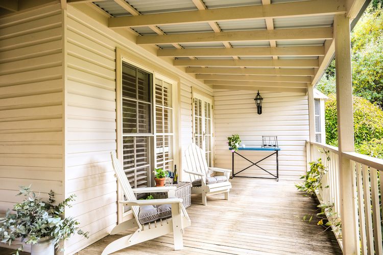 Mirrabooka, Burrawang