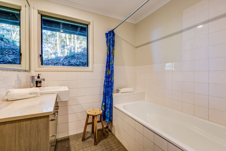 Aqua Pure at Hyams Beach