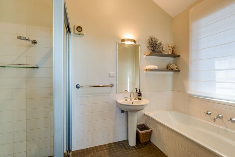 Aqua Pure at Hyams Beach