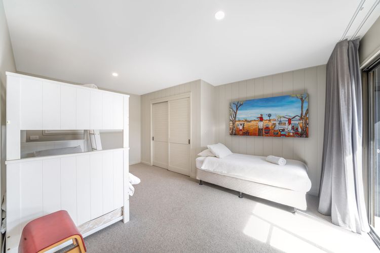 Chinamans at Hyams Beach