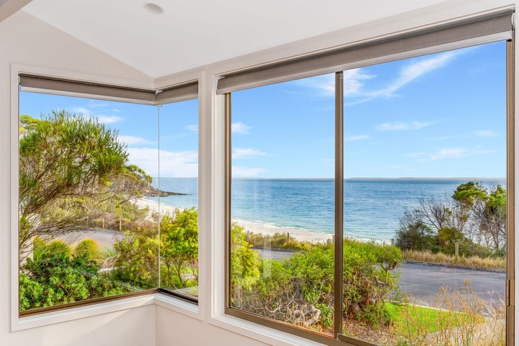 Chinamans at Hyams Beach