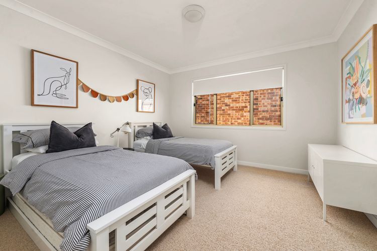 On Cyrus at Hyams Beach