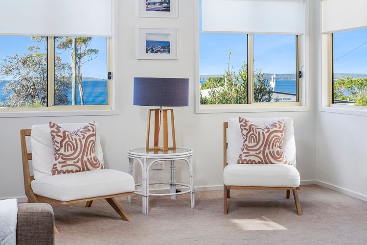 On Cyrus at Hyams Beach