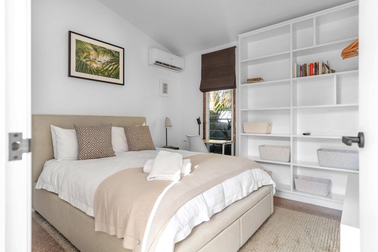 Rocinante, Werri Beach – Gerringong