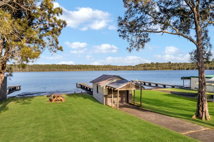 On Golden Ponds at Erowal Bay