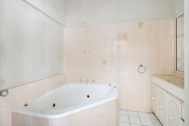 On Golden Ponds at Erowal Bay