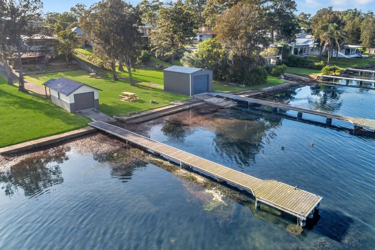 On Golden Ponds at Erowal Bay
