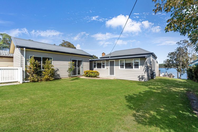 On Golden Ponds at Erowal Bay