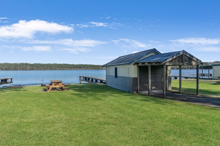 On Golden Ponds at Erowal Bay