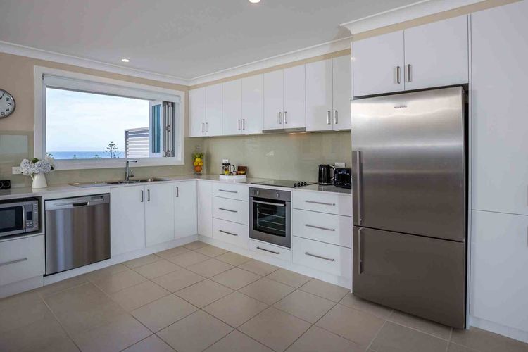 Peninsula 180, Gerroa