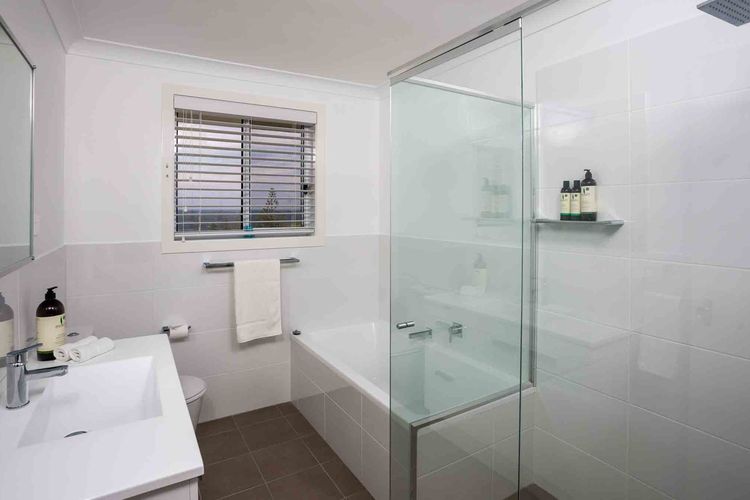 Peninsula 180, Gerroa