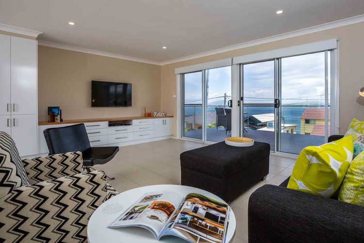 Peninsula 180, Gerroa