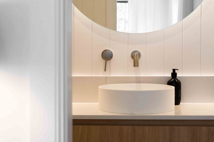 Saltwood at Hyams Beach