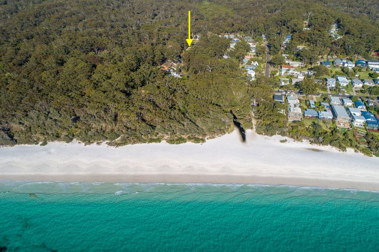 Saltwood at Hyams Beach