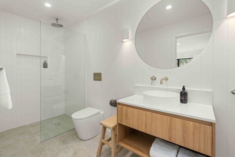 Saltwood at Hyams Beach