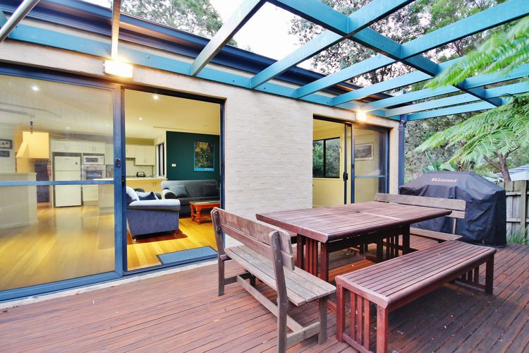 Sand Water at Hyams Beach