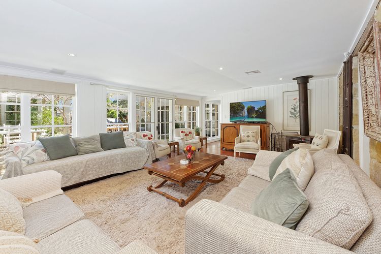 Aylmerton House + Cottage for 14, Southern Highlands