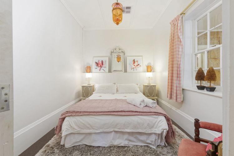 Aylmerton House + Cottage for 14, Southern Highlands