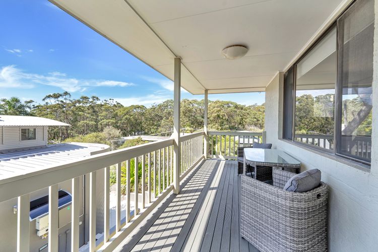 Sandals at the Bay – Upstairs sleeps 6, Hyams Beach