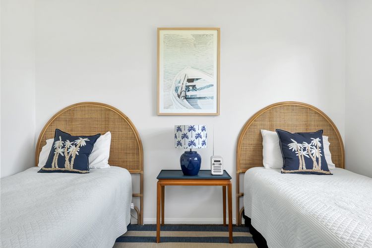 Sandals at the Bay – Upstairs sleeps 6, Hyams Beach