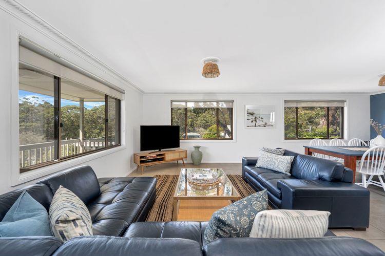 Sandals at the Bay – Upstairs sleeps 6, Hyams Beach