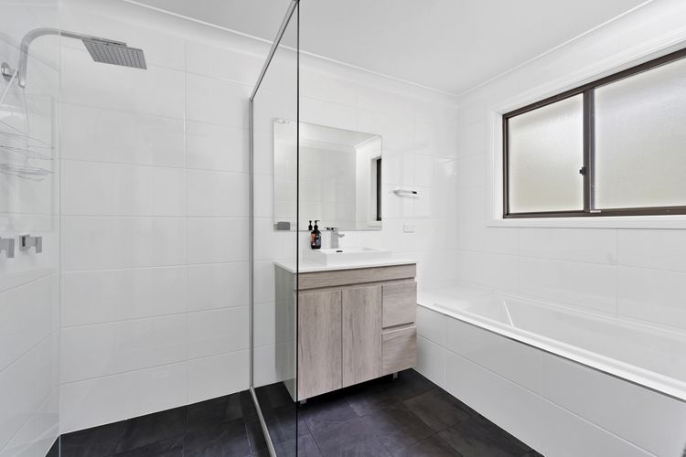 Sandals at the Bay – Upstairs sleeps 6, Hyams Beach