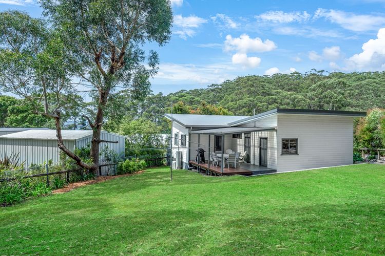 Sandlines at Hyams Beach