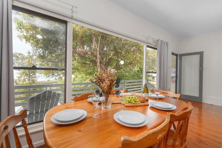 Sandlines at Hyams Beach