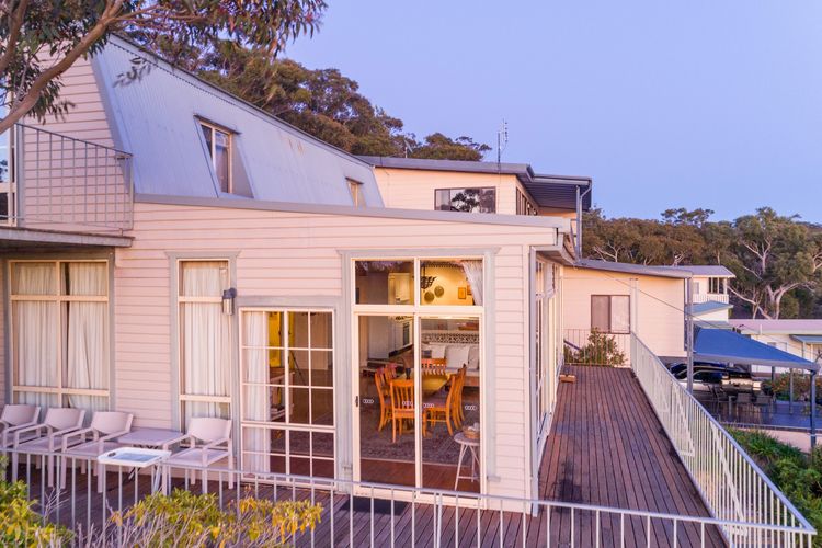 Sea Point at Hyams Beach