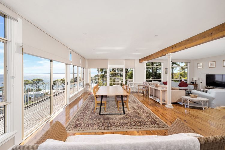 Sea Point at Hyams Beach