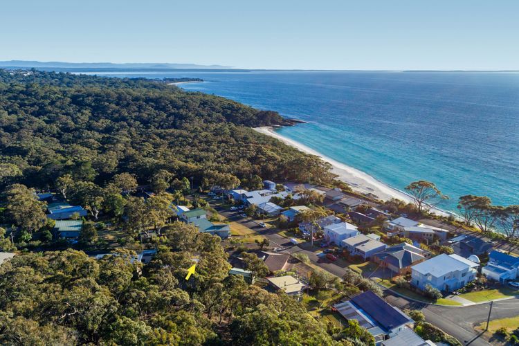 Sea Point at Hyams Beach