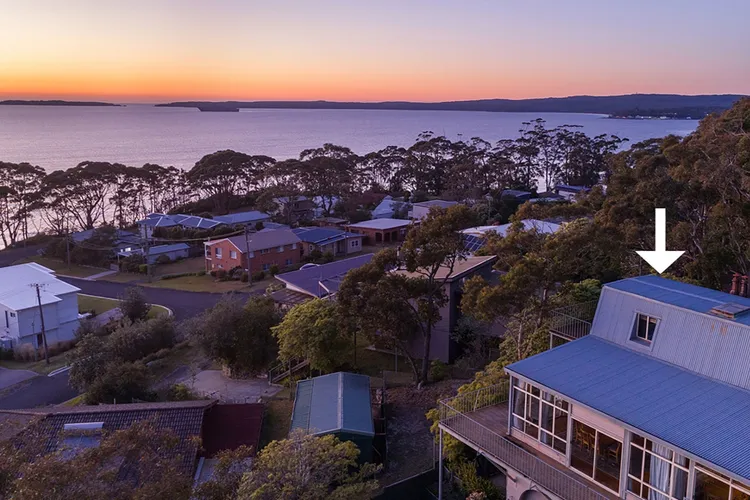 Sea Point at Hyams Beach