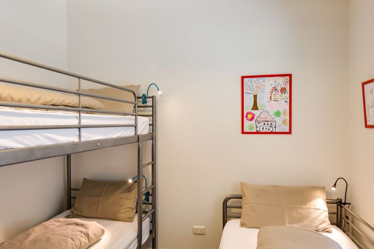 Shanti at Hyams Beach