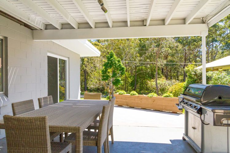 Bay Breeze at Blenheim Beach, Vincentia