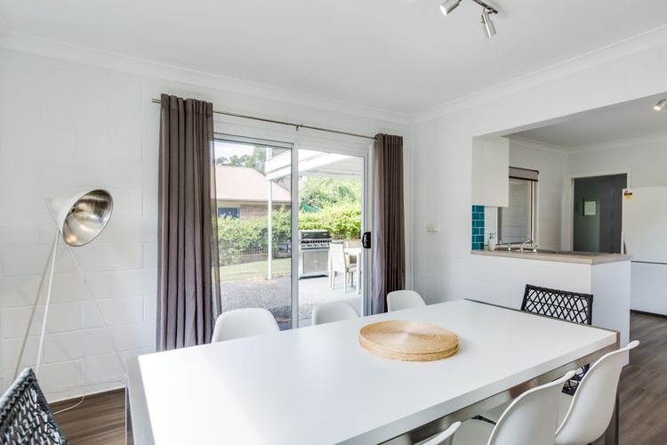 Bay Breeze at Blenheim Beach, Vincentia