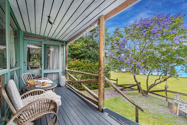 Lakehouse at Erowal Bay