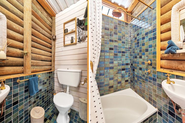 Lakehouse at Erowal Bay