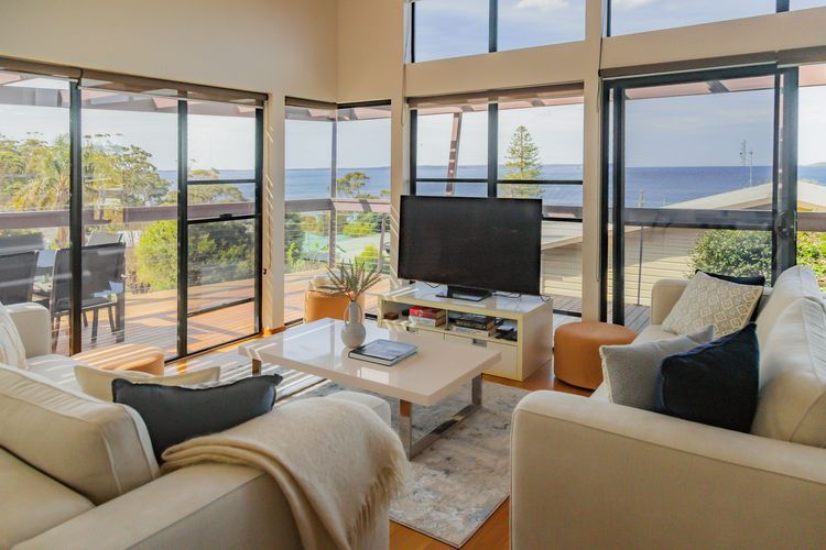 The Lookout at Hyams Beach