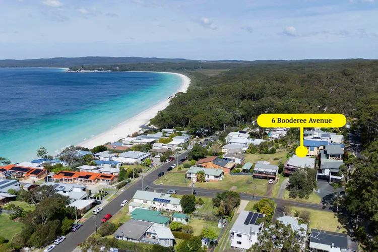 The Lookout at Hyams Beach