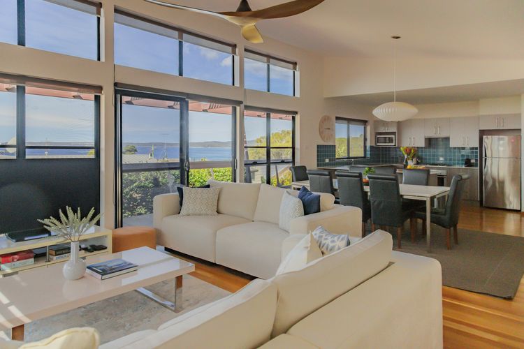 The Lookout at Hyams Beach