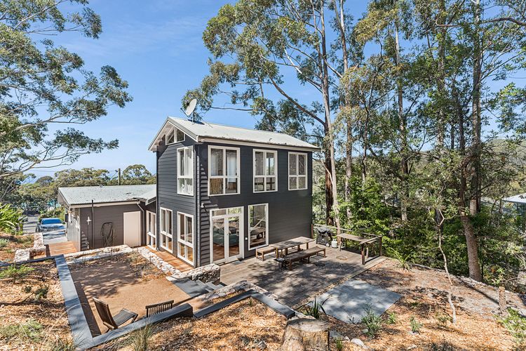 The Pavilion at Hyams Beach