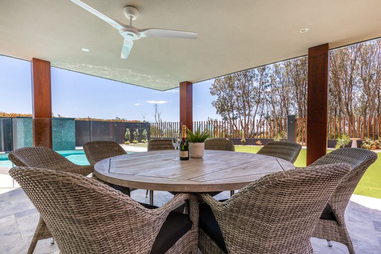 Vukeville, Vincentia