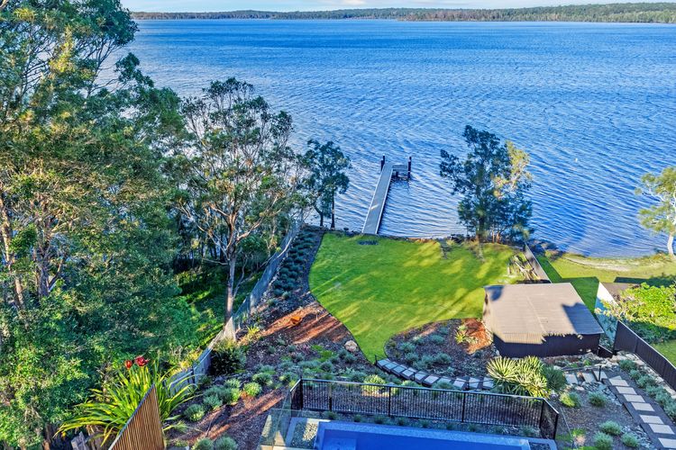 Estuary House, Basin View