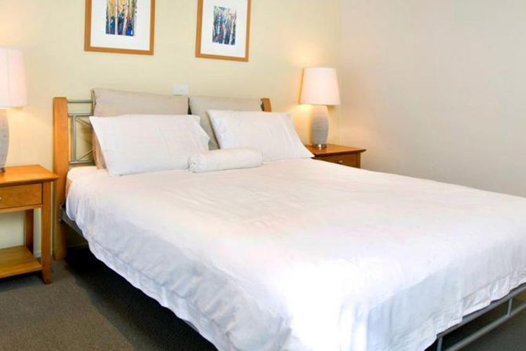 Beachdaze at Hyams Beach